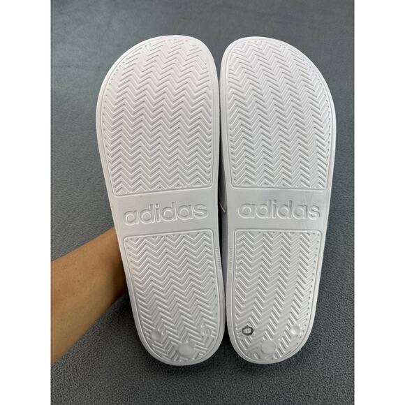 new Adidas adilette comfort shower slides flip flop sandals white size 18 - Picture 6 of 8